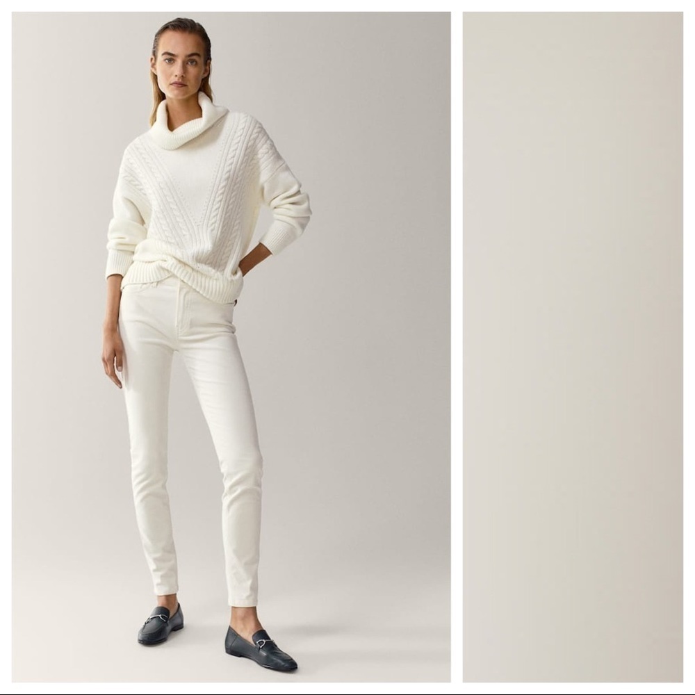 NWT. Massimo Dutti Cream Cotton Trousers. Size 8.